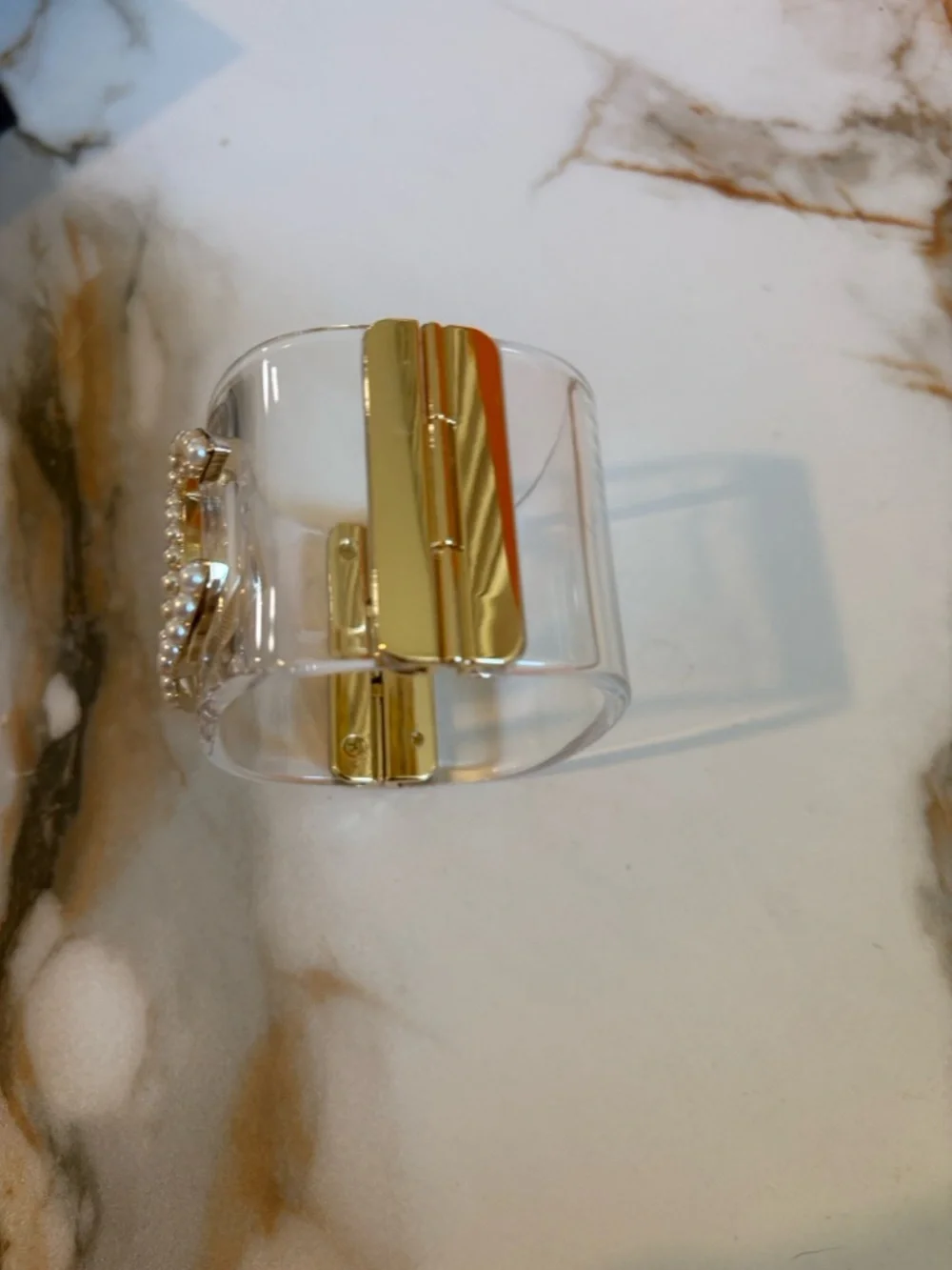 CHANEL Clear Cuff Bracelet with Pearl-Embellished Logo and Gold Trim - Picture 4 of 4